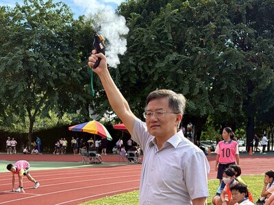 1141031運動會百公尺預賽(另開新視窗)